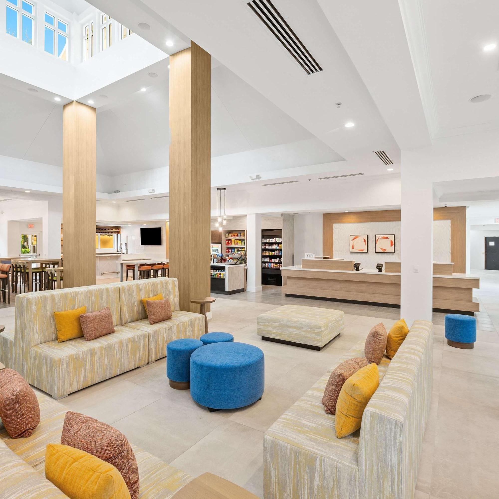 Hilton Garden Inn Ft. Lauderdale Airport-Cruise Port Dania Beach Exterior photo
