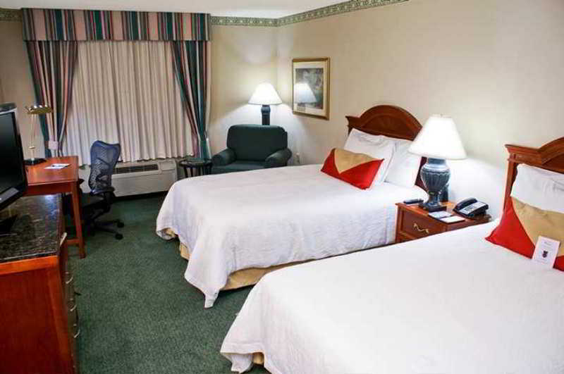 Hilton Garden Inn Ft. Lauderdale Airport-Cruise Port Dania Beach Room photo